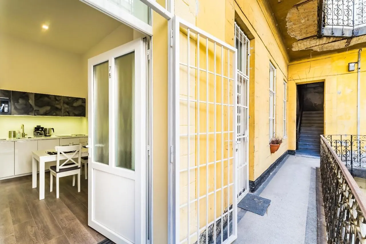 Cosy Studios In The Heart Of The City Budapest